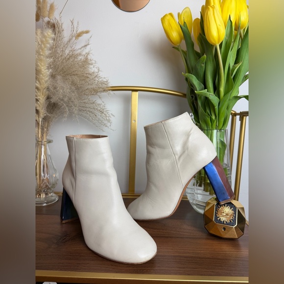 Acne Studios Off-White Leather Ankle Boots Sculptural Metallic Heel - Picture 5 of 15